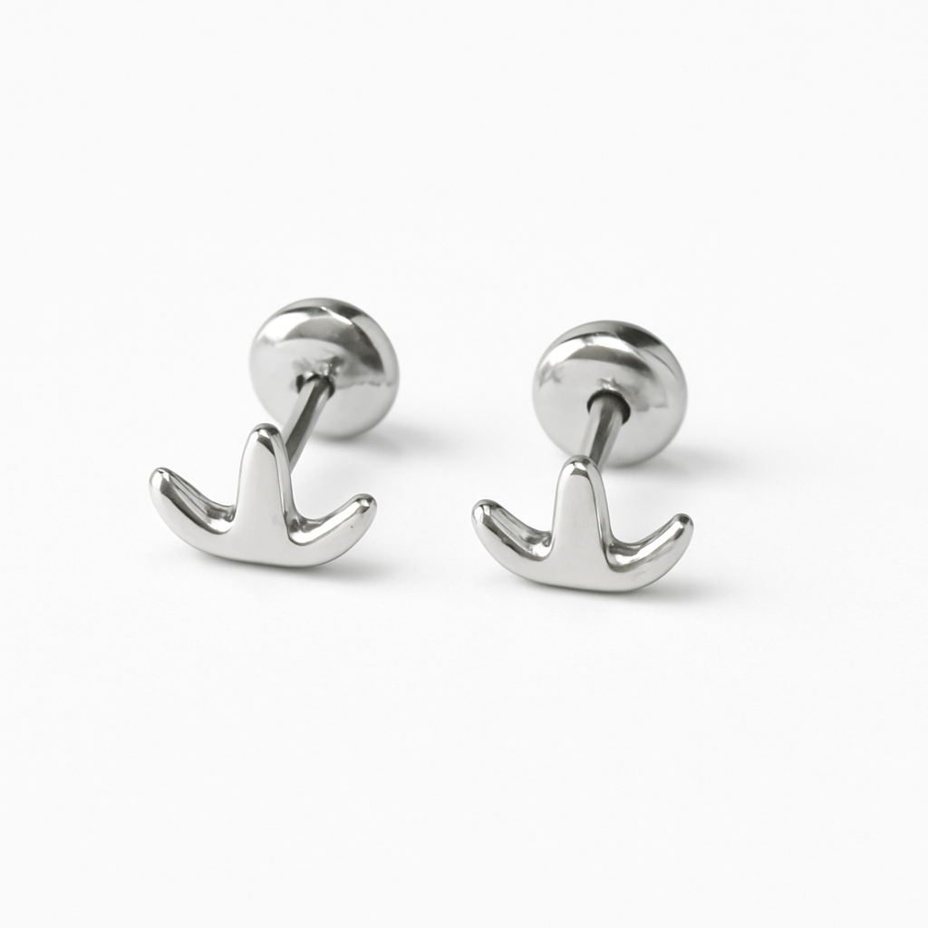 Minimalist Anchor Stud Earrings