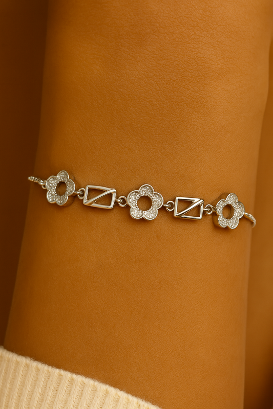 Elegant silver Sparkling Flower & Line Bolo Bracele